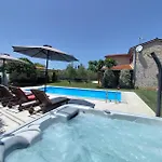Villa Petric